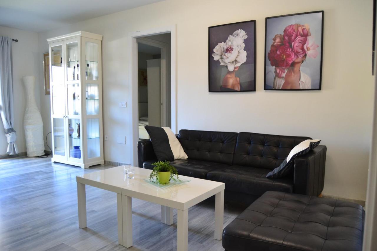 2 Bedroom 2 Bathroom Apartment In The Heart Of Fuengirola With Big Terrace And Free Parking Space Close To Beach Luaran gambar