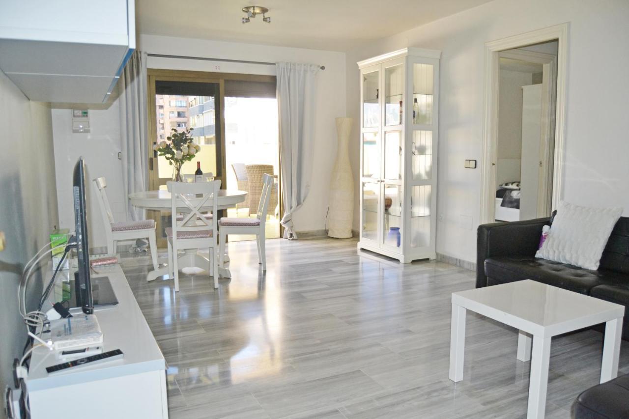 2 Bedroom 2 Bathroom Apartment In The Heart Of Fuengirola With Big Terrace And Free Parking Space Close To Beach Luaran gambar