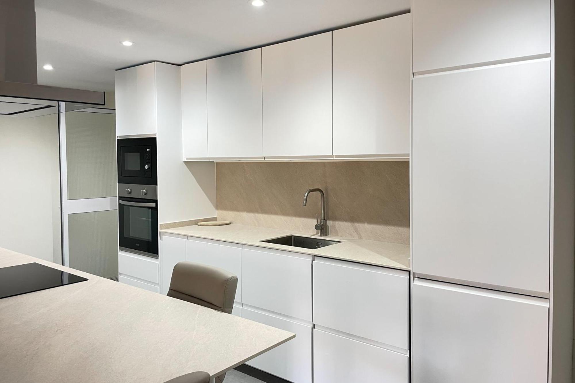 2 Bedroom 2 Bathroom Apartment In The Heart Of Fuengirola With Big Terrace And Free Parking Space Close To Beach Luaran gambar